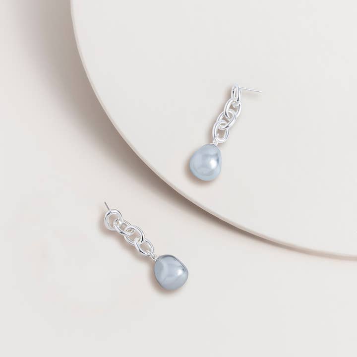 Super Amazing - Wholesale Dangle Earrings - Chain Link and Pearl Drop Earrings
2