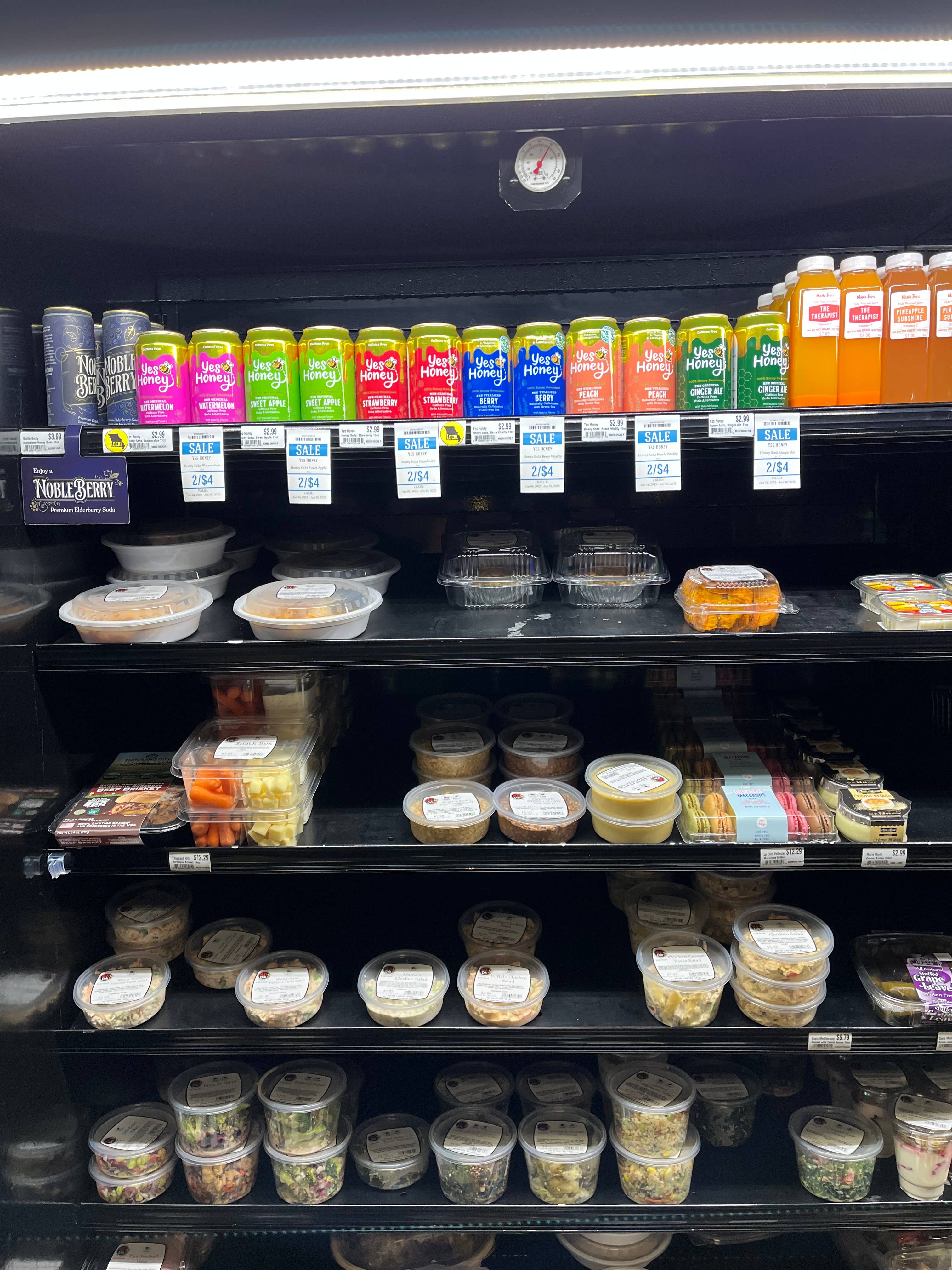 Yes Honey - Wholesale Soda/Carbonated Drink - Yes Honey- 100% Honey Sweetened Soda- Strawberry 5