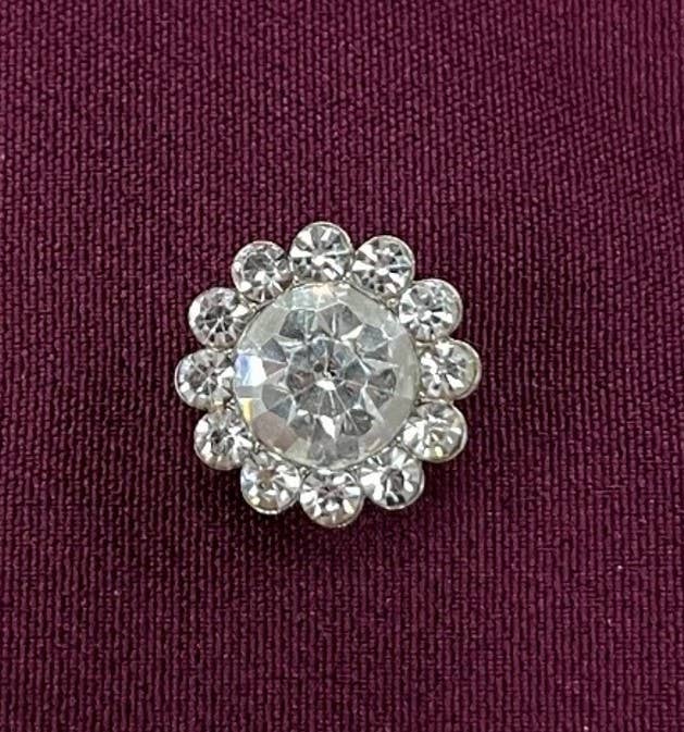 NEMARK - Wholesale Sewing Button/Snap - JEWEL BUTTON WITH FOOT 18L (11mm)