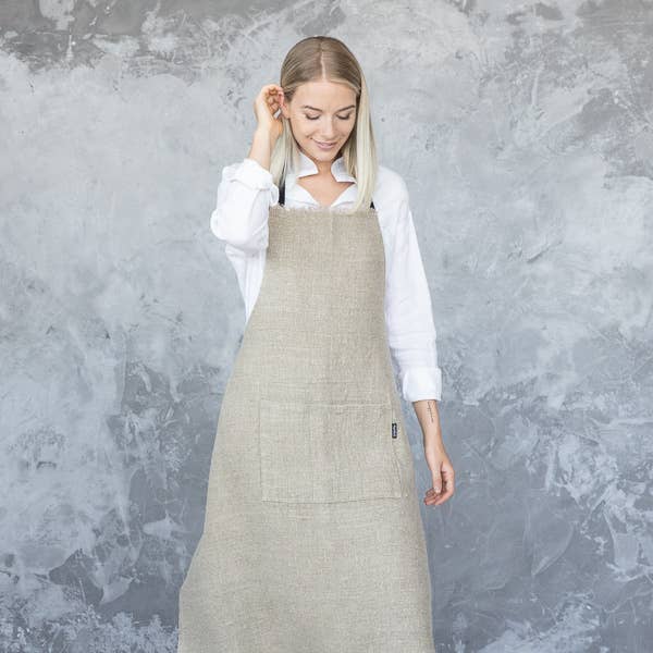 LinenMe - Wholesale Apron - Linen Apron Natural Rustic3