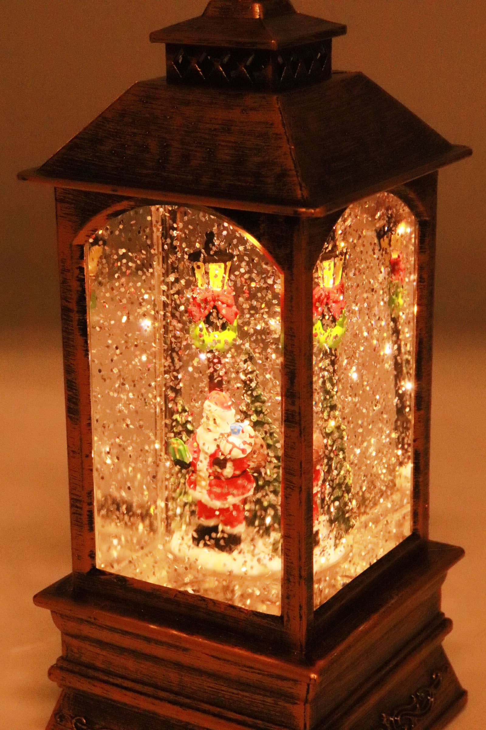 ASSORTI Vintage Kerstmis Glanzende Muziek Led Lantaarn - Steady voor groothandel op Faire3