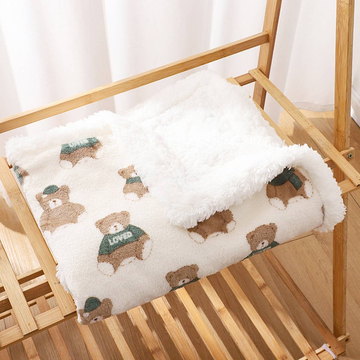 PAWPAWwholesale - Wholesale Pet Blanket - Cat/Dog - Cozy Double-Layer Cat blanket – Soft Sofa Mat_CWMM728311