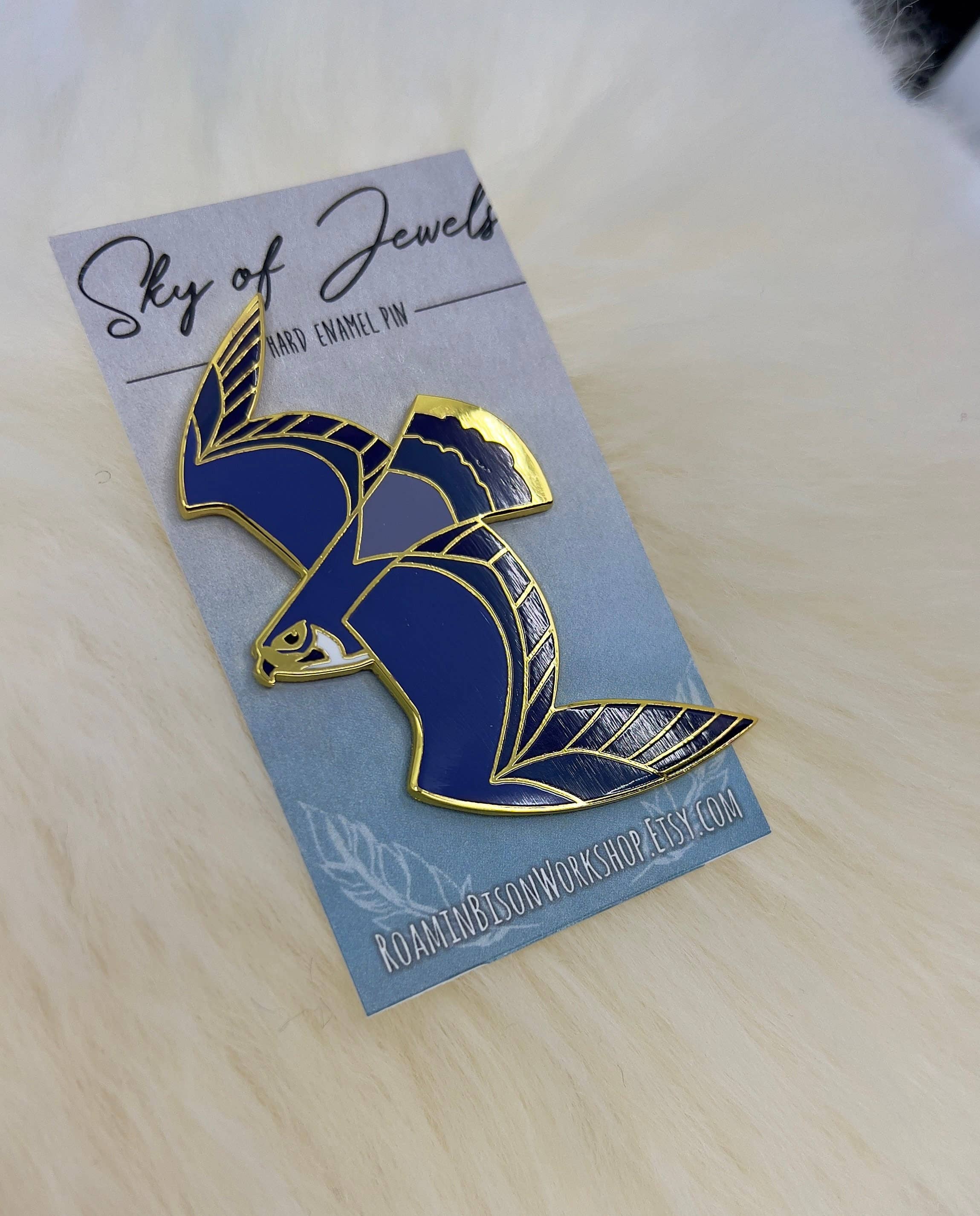 Roamin' Bison Workshop - Wholesale Lapel Pin/Button - Peregrine Falcon Hard Enamel Pin | Falcon Pin | Art Deco | B2