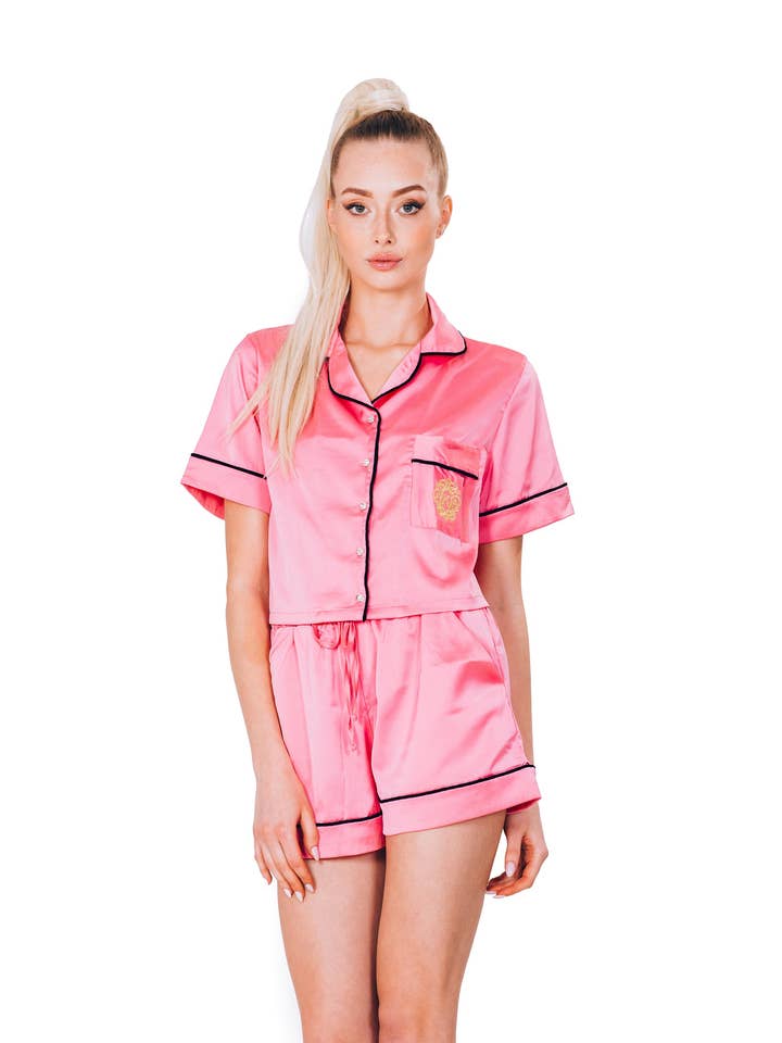 Pijama clássico rosa de cetim - short por atacado de The Gold Key