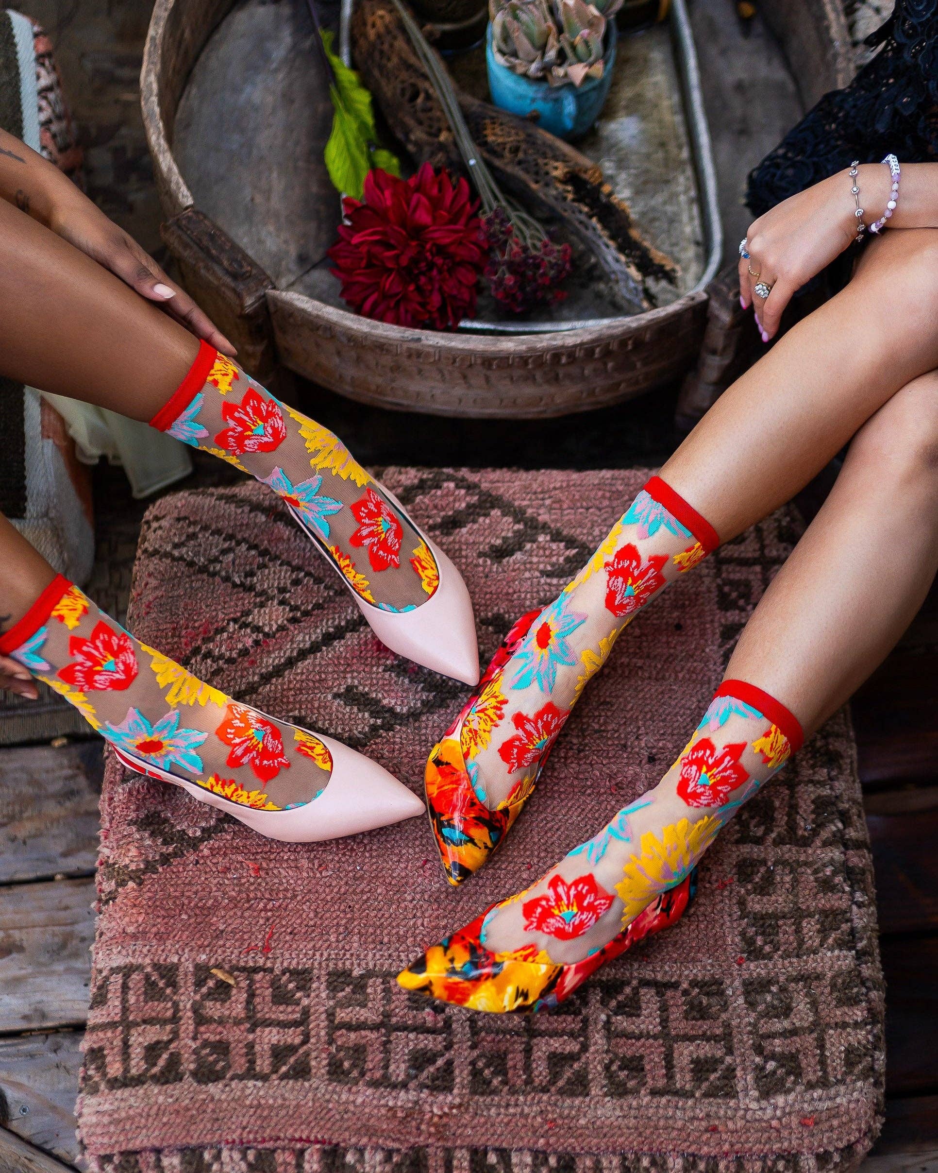 Sock Candy – wholesale Socks – Women's – Flower Power Sheer Crew Sock7