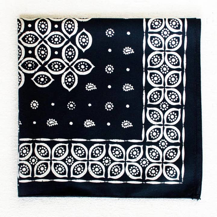 Abracadana – wholesale Bandana - Dam – Svart siare Paisley Bandana