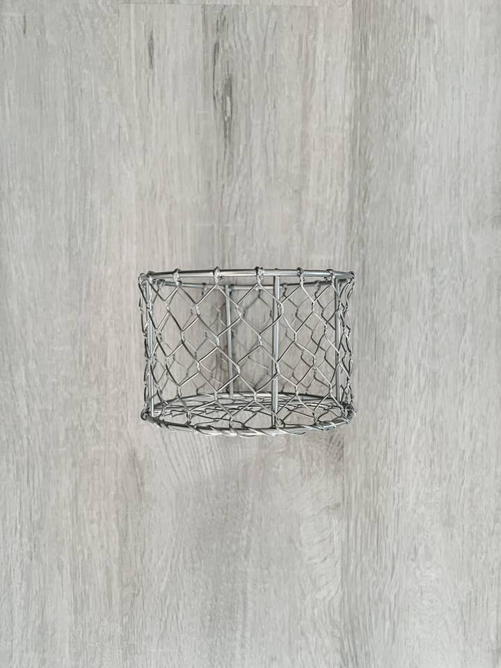 Panier métallique pour la vente par Paper + Pallet