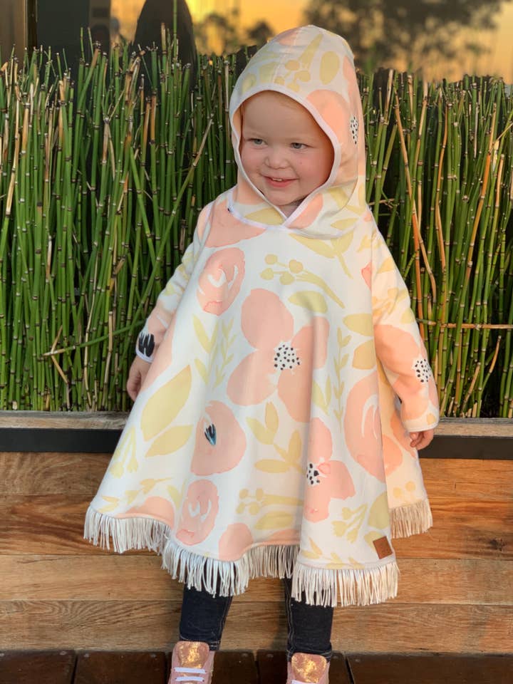 Rosie manga comprida e capuz Chilly Child por atacado de Chilly Child