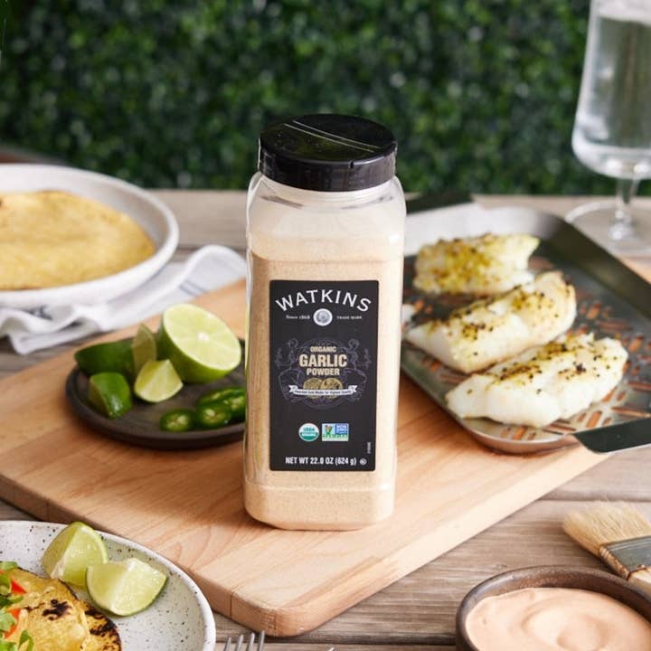 The Watkins Co. - Wholesale Dried Spice - Organic Garlic Powder, 22.0 oz3