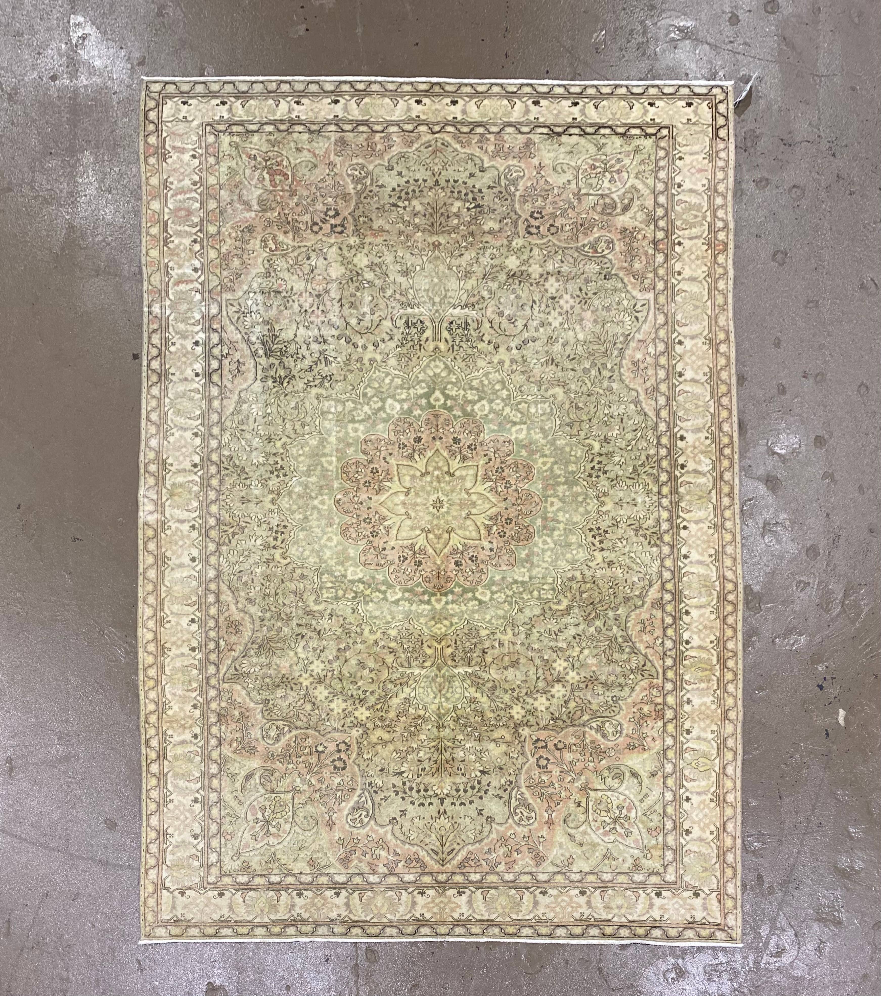 Vintage Loomz - Wholesale Area Rug - Vintage Turkish Kayseri Rug | 6.8 x 9.80