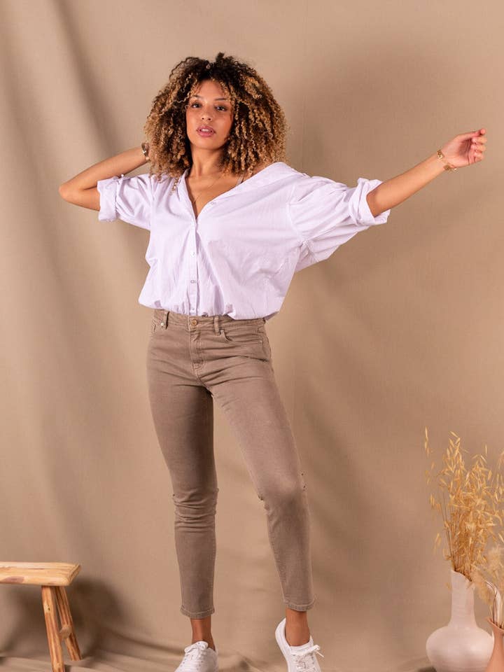 Brun økologisk bomuldsslim jeans til kvinder - lilla for engroshandel hos Nagev