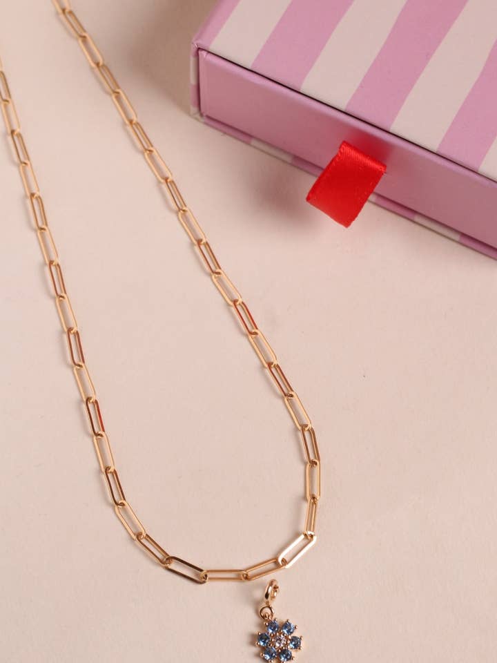 Charms Blume for wholesale by Waekura