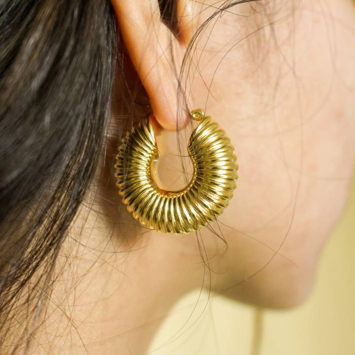 Brooklyn Vintage Ribbed Earring for wholesale by Fran's Hause