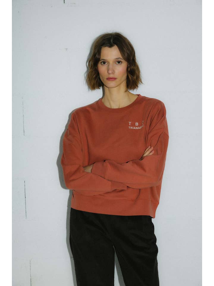 Triana by C – wholesale Sweatshirt – Women's – BIARRITZ VINTAGE EARTH SWEATSHIRT TRIANABYC2