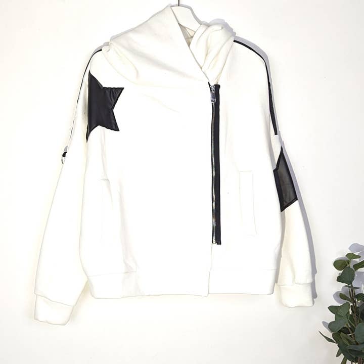 Betydande stjärnhuvtröja med snedställd dragkedja och parker tygstjärnor samt axelrandselement (S-M) för wholesale av Tempest Designs