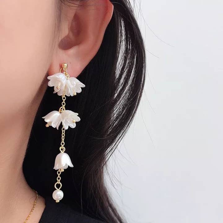 Haengseongworkshop - Wholesale Stud/Post Earrings - 18K Gold Plated Bell Flowers White Flora Drop Glass Pearls Earrings4
