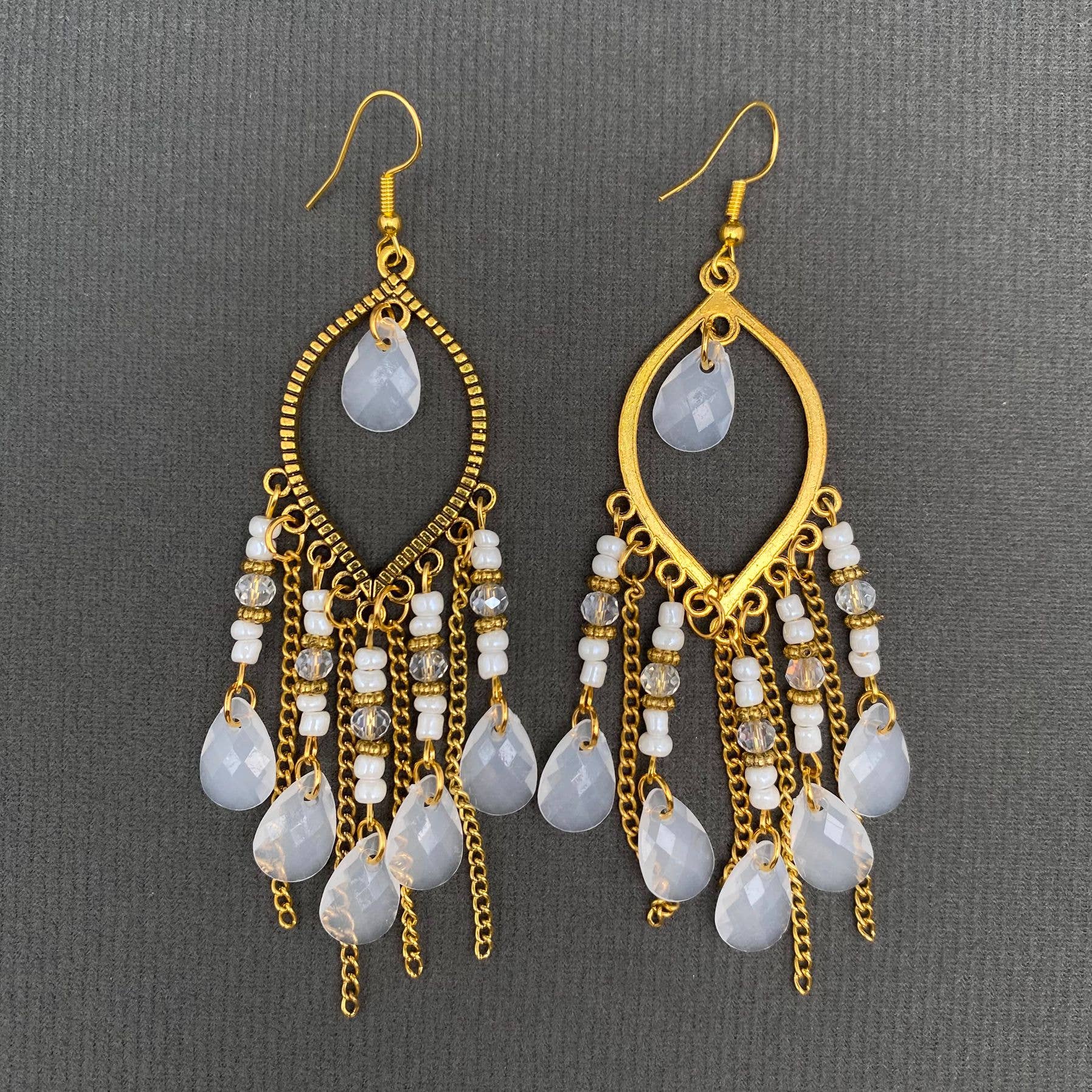 Mio Queena - Vente Boucles d'oreilles pendantes - Boucles d'oreilles pendantes à pampilles blanches de styles variés19