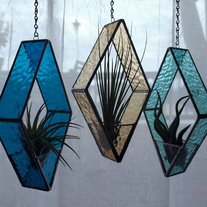 Nebukitty Stained Glass - Wholesale Hanging Planter - Stained Glass Air Plant Hanger Beach2
