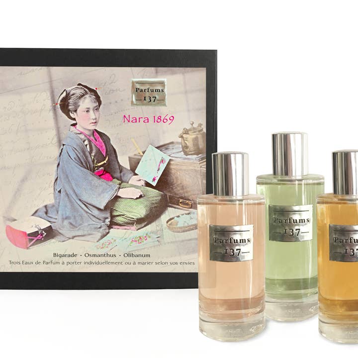 CAJA NARA 1869 para venta al por mayor de Akimoff Collections