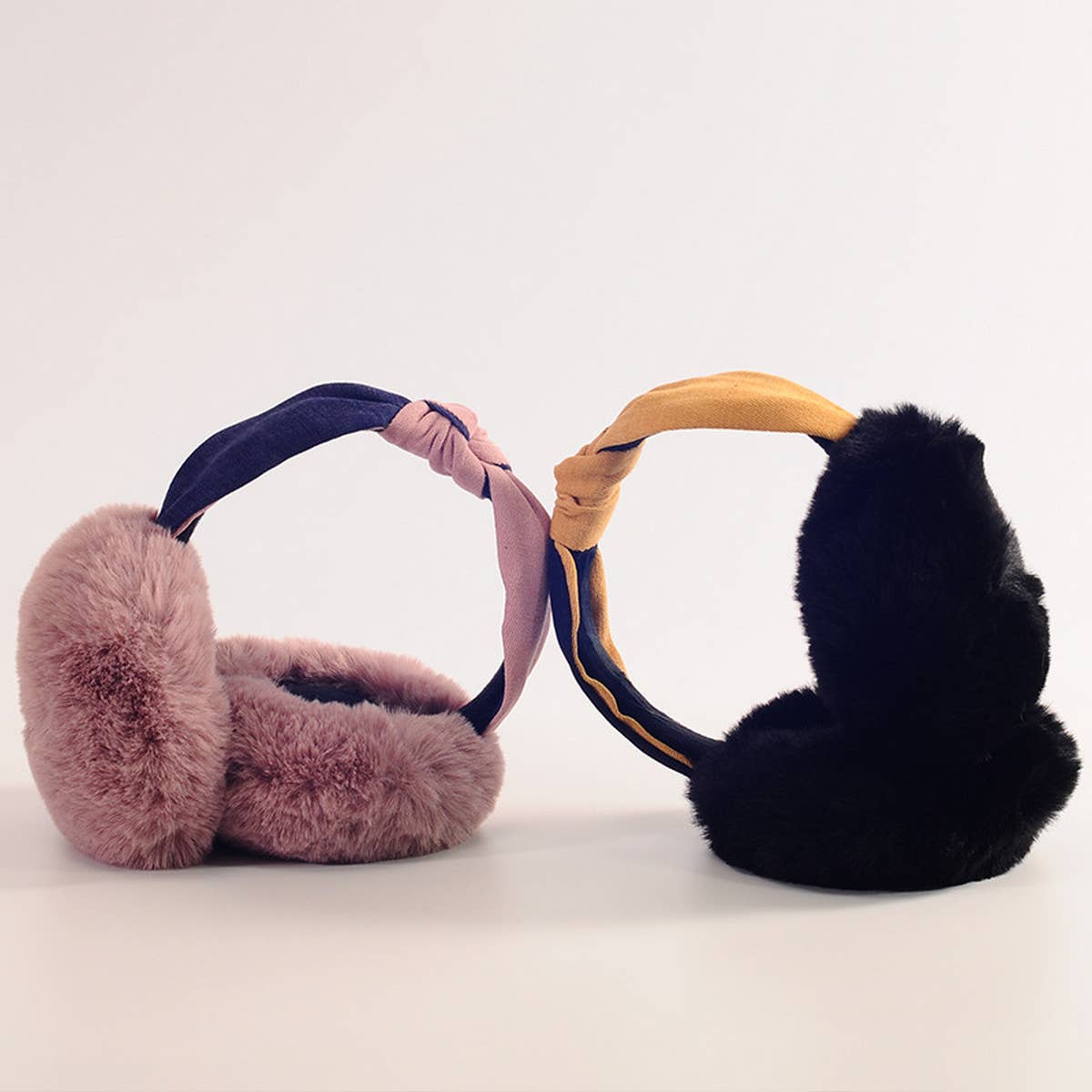 ACCITY - Wholesale Earwarmers/Ear Muffs - Women's - TWO-COLOR CUTE ANTIFREEZE FOLDING EARMUFFS_CWMM14359