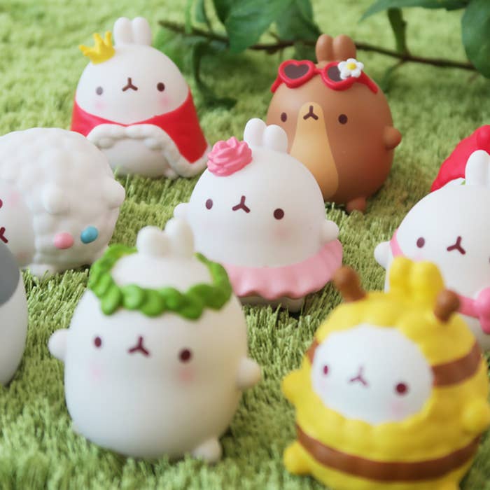 K_Wonderland - Wholesale Figurine Toy - Kids - Molang Costume Dress up Random Figurine Toy Vol2 Box