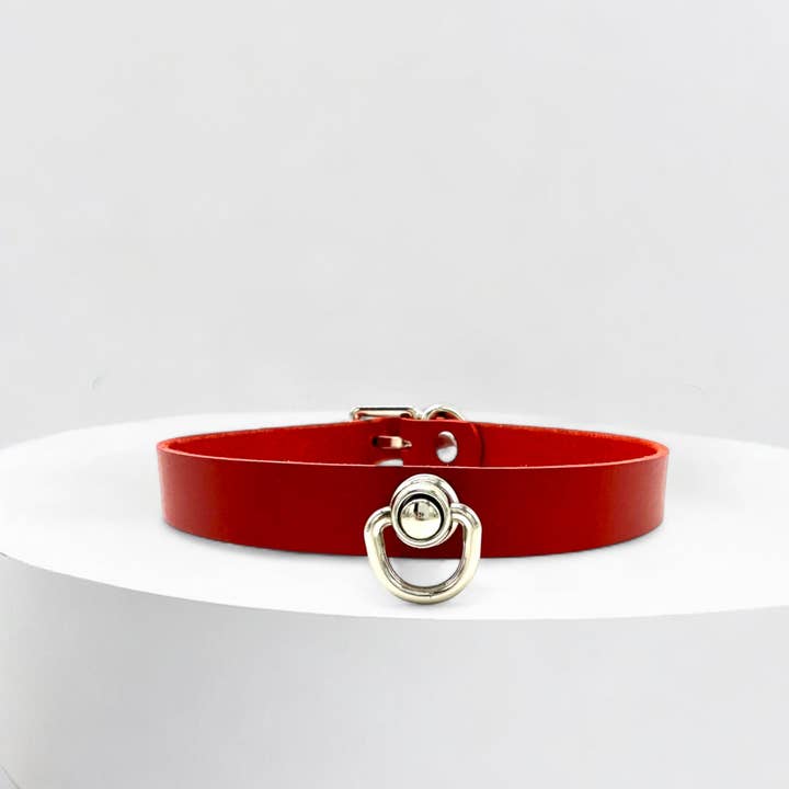 Red Single Mini Door Knocker Leather Choker for wholesale by Lunel Fashion