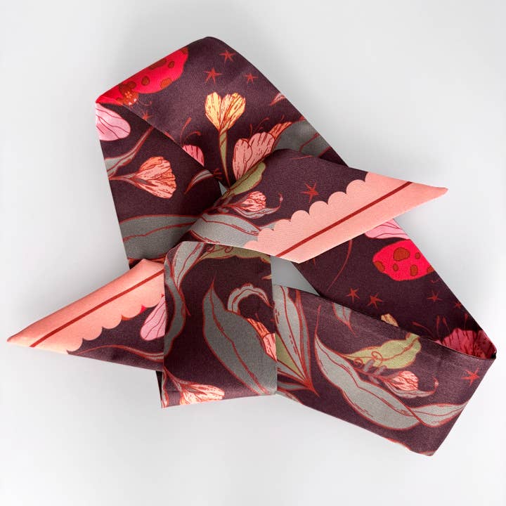 LENÇO DE SEDA FINO | Joaninha Fleur por atacado de BOUCHETTE & CO. LLC