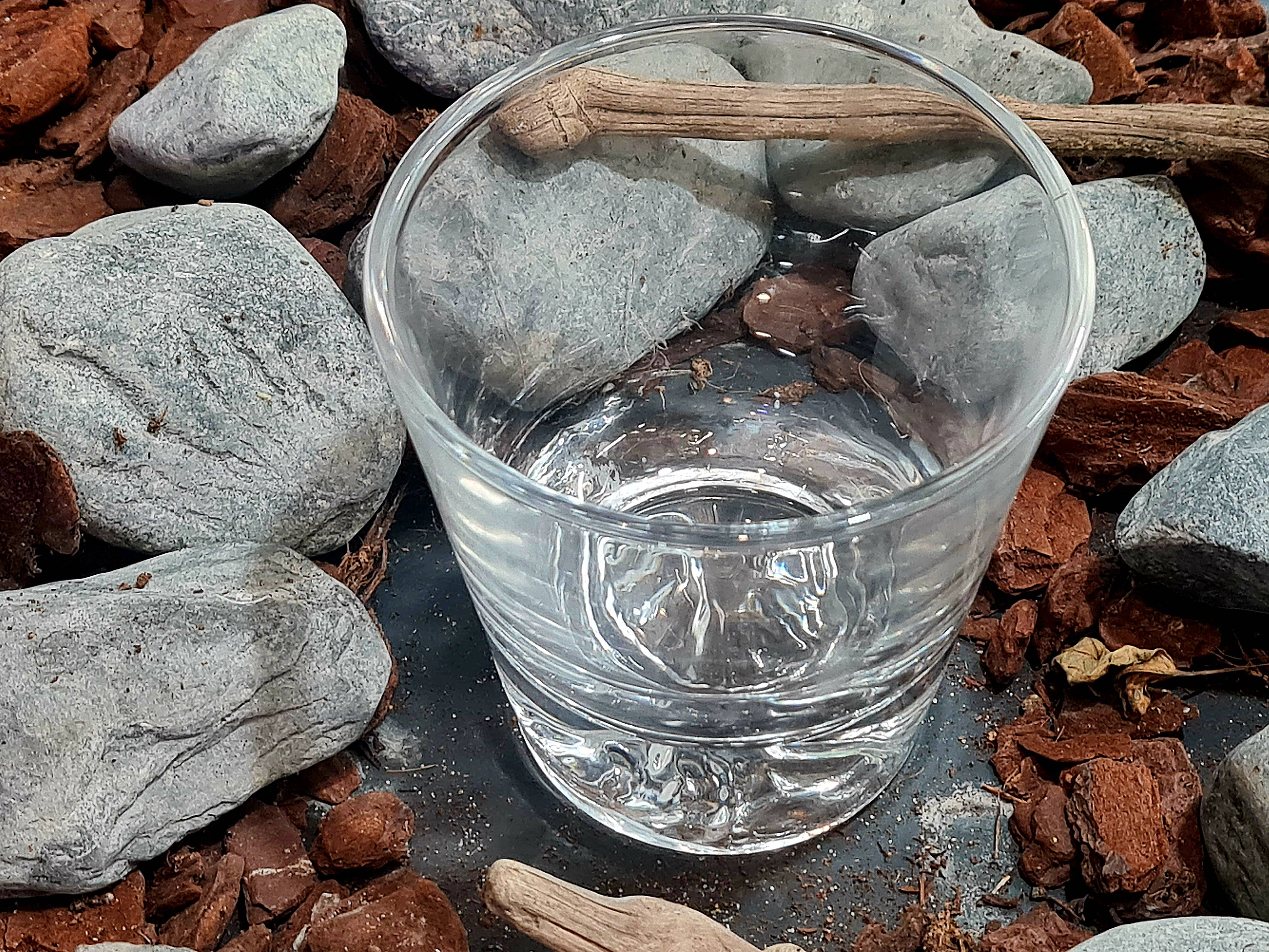 Sostraw & SmartThings - Wholesale Cocktail/Liquor Glass - Japanese Glass - Gift Box + Granite Ice Cubes + Coaster |3216