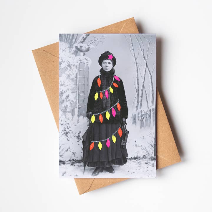 Carte de vœux habillée comme un sapin de Noël pour la vente par Cassia Beck