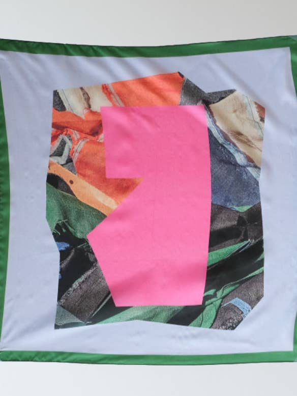 Foulard de soie No6013w, en för wholesale av atelier b