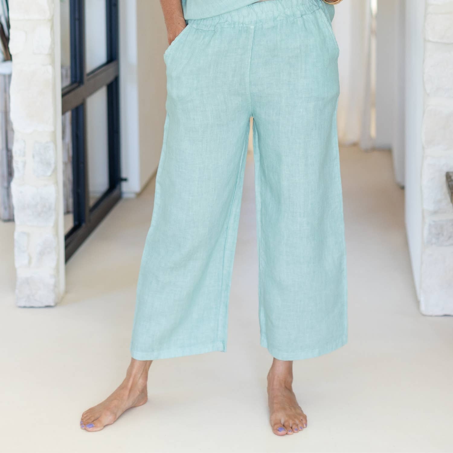 Splendid Iris Threads - Wholesale Pants - Women's - Linen Wide Cropped Pants24