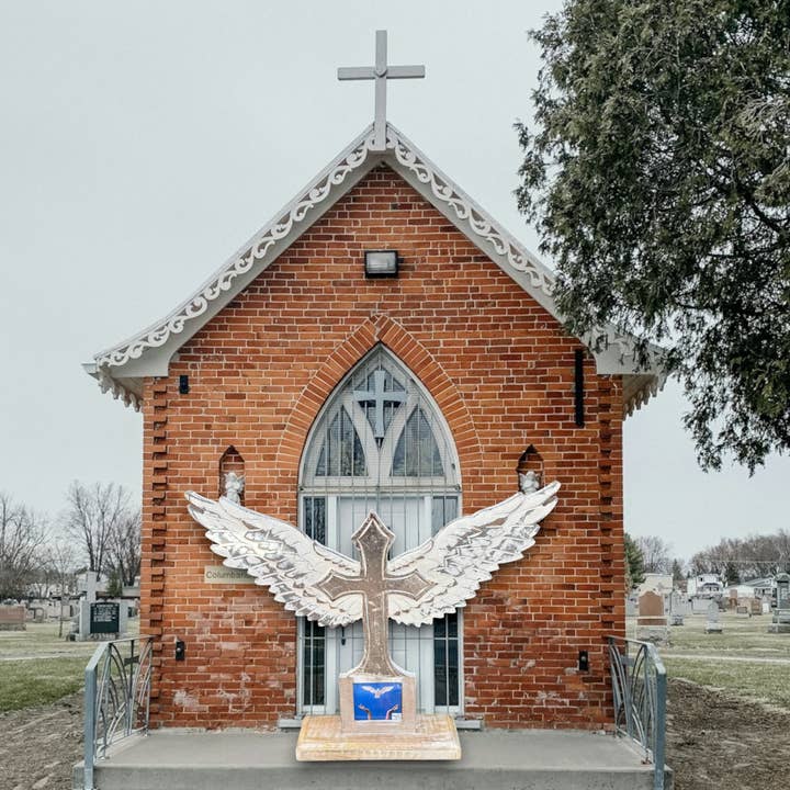 Wilco Home - Wholesale Wall Cross - Carved Wood Memorial Cross with Angel Wings and Photo Frame8