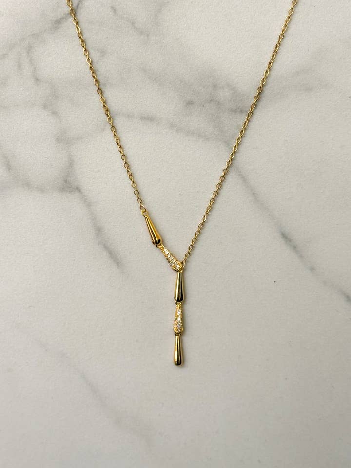 Collier Jiji Drop avec zirconias blanches pour la vente par Cassette Barcelona