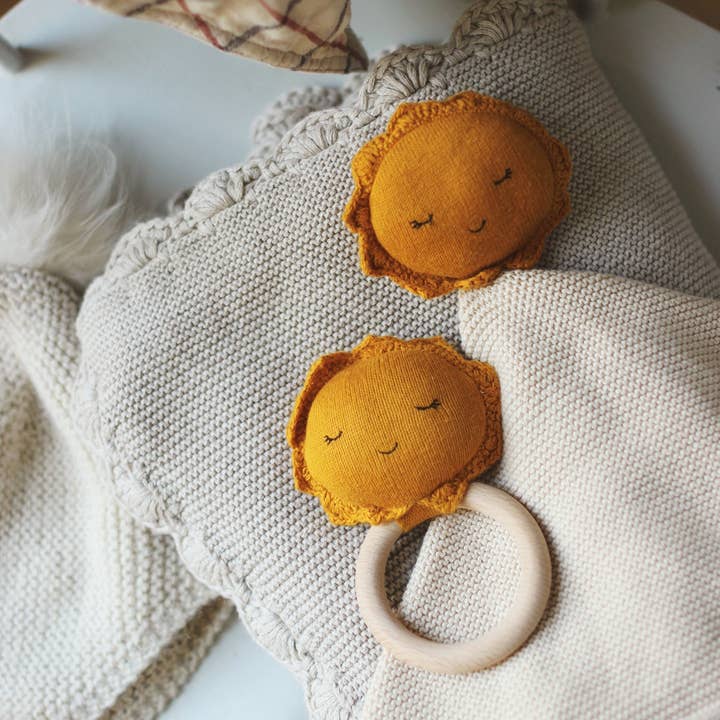 Avery Row - Wholesale Bedding blanket – Kids & Baby - Scallop Knit Blanket - Stone1