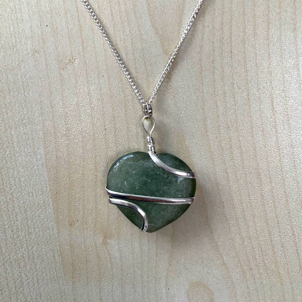 VIE – Colar pingente/pendente por atacado – Pendente de envoltório de fio de coração de cristal, 3cm11