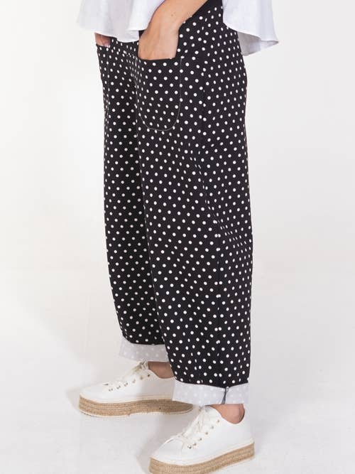 The Dieci pants for wholesale by Sartoria Ismara