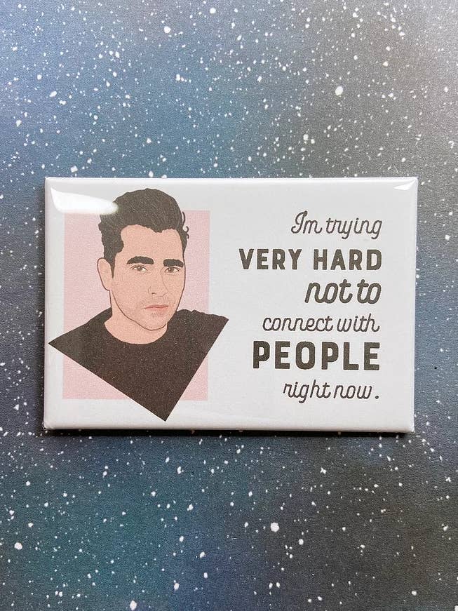 Aimant souvenir « antisocial » de David Rose Schitt's Creek pour la vente par The Red Swan Shop