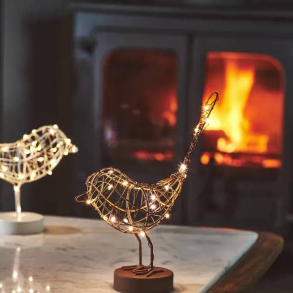 Lumina Of London AU - Wholesale Decorative tabletop object - Table Robin Light - Cute LED Ornament5