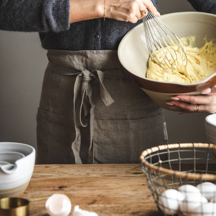 Vivi et Margot - Wholesale Apron - French Linen Bistro Apron Unisex