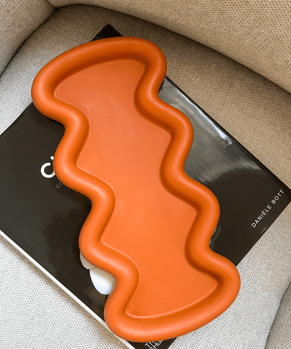 Razzo Studio - Wholesale Decorative Tray - Wavy Tray10