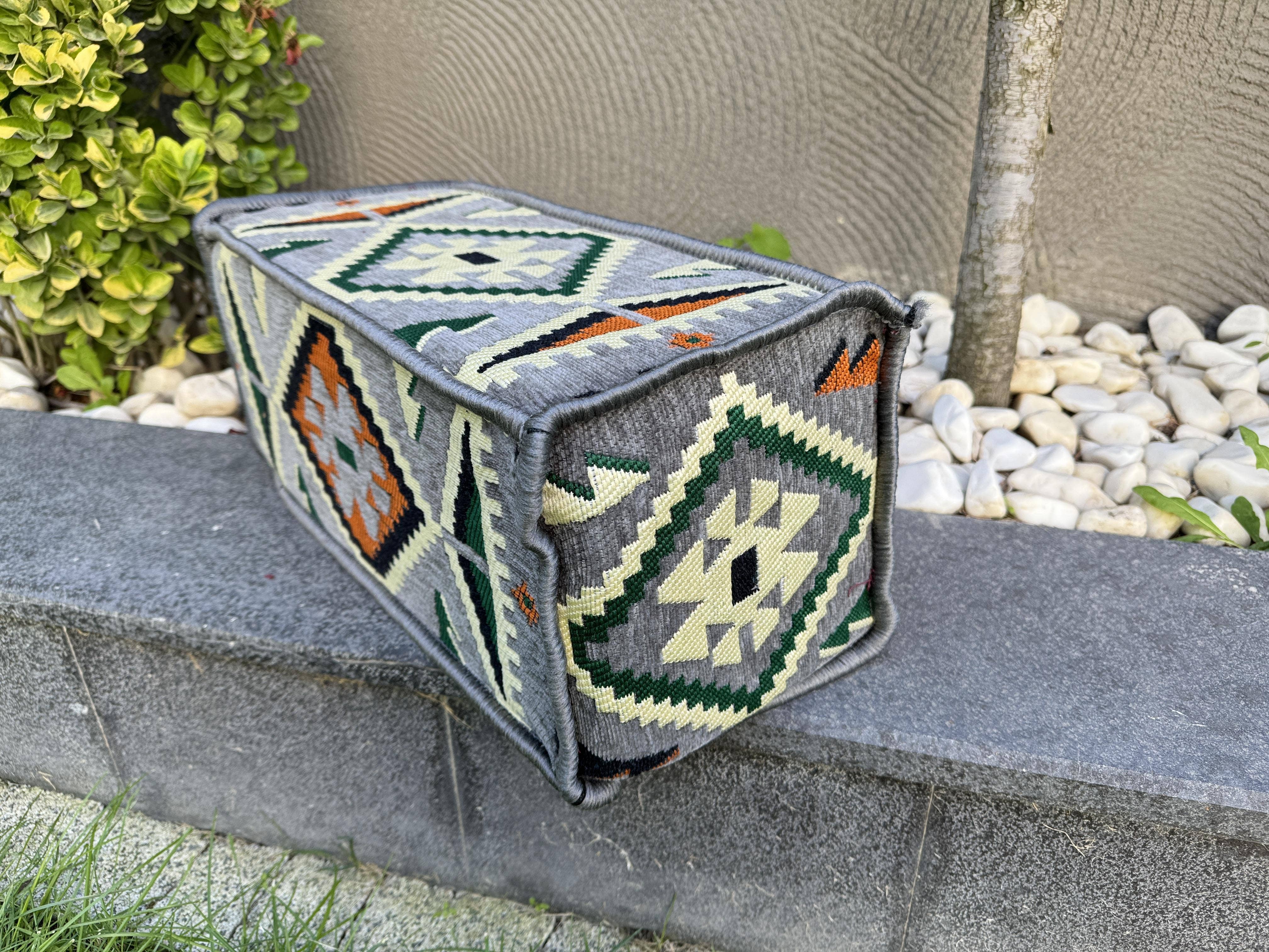 The Loom Wholesale – wholesale Ottoman – Handmade Floor Seating - Kilim Patterned Ottoman Floor Sofa22