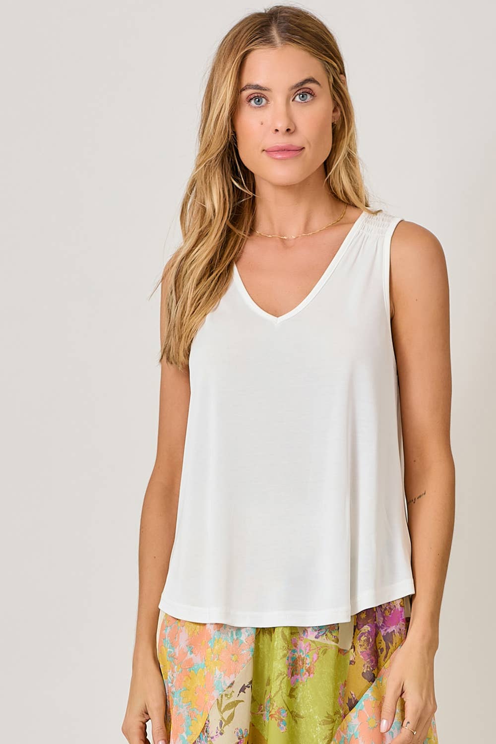 Mystree - Venta al por mayor Camiseta sin mangas - Mujer - 61036 Camiseta de Tirantes con Hombros Fruncidos de Cupro Modal36