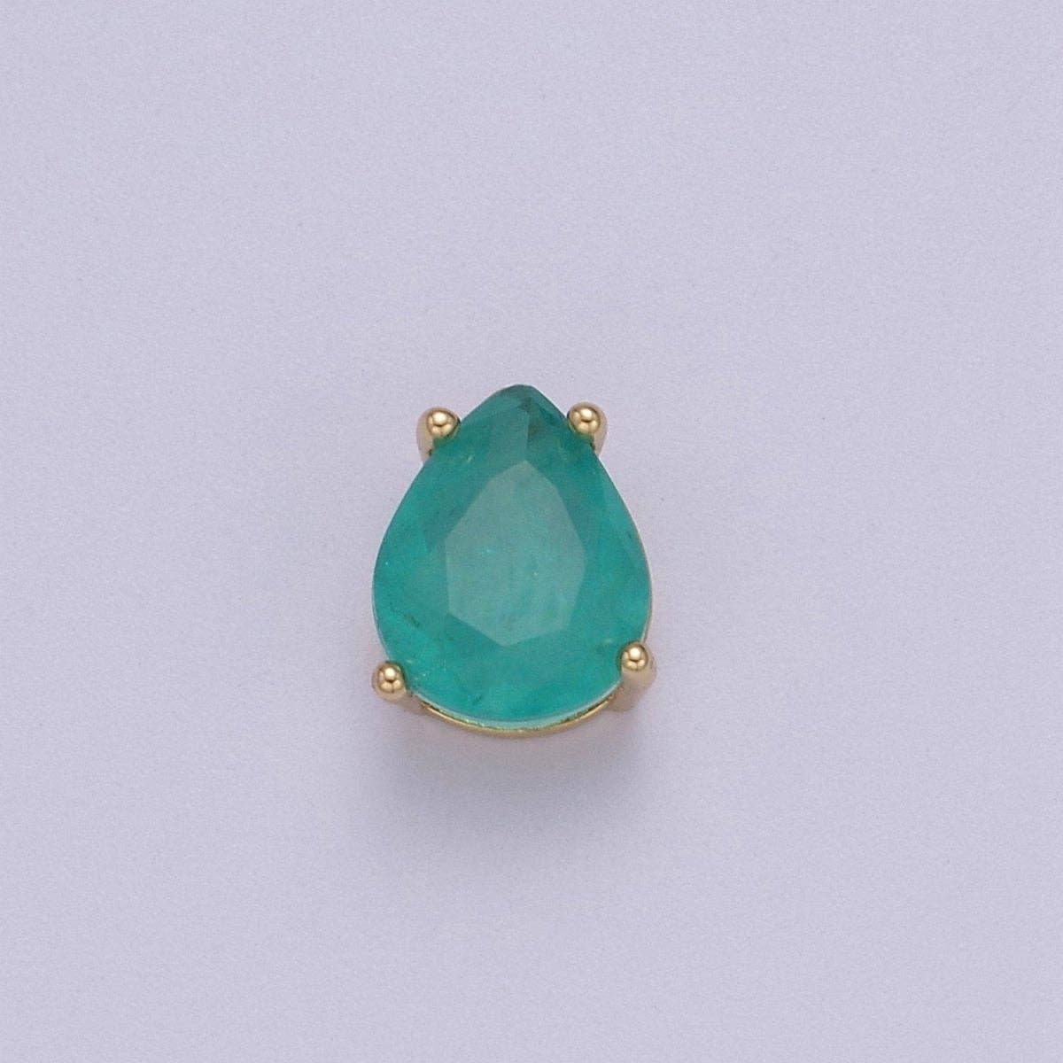 Aim Eternal – Engroshandel Vedhæng/charm – Grønne Aqua Cubic Zirconia Dråbeperler - 10mm Små Smukke Lyse 3D Dråbe Smykker Guldperler afstandsstykker til Armbånd Halskæde Forsyning B-463