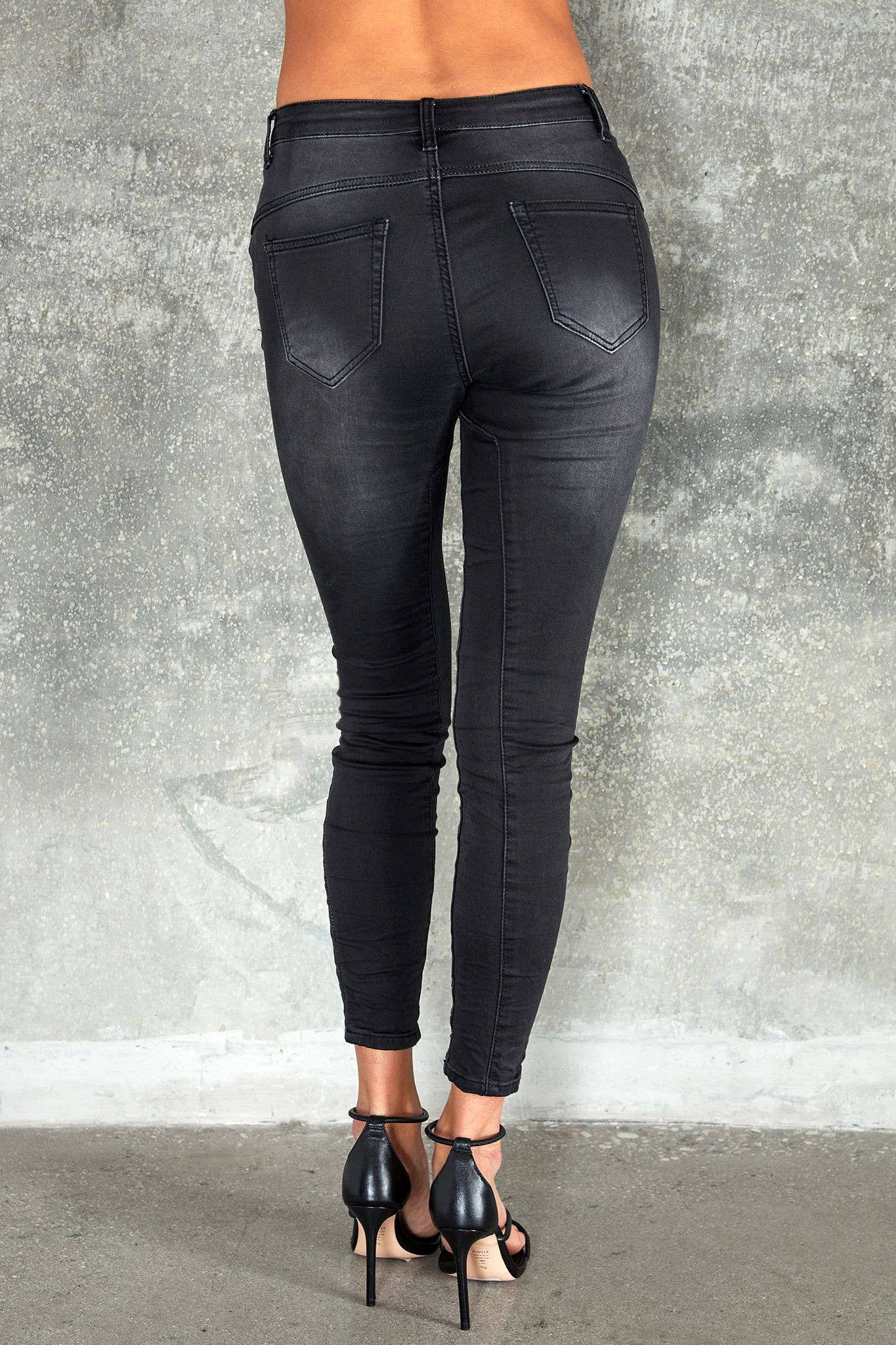 VENTI6 - Vente Jean – femme - 50197 - NOIR1