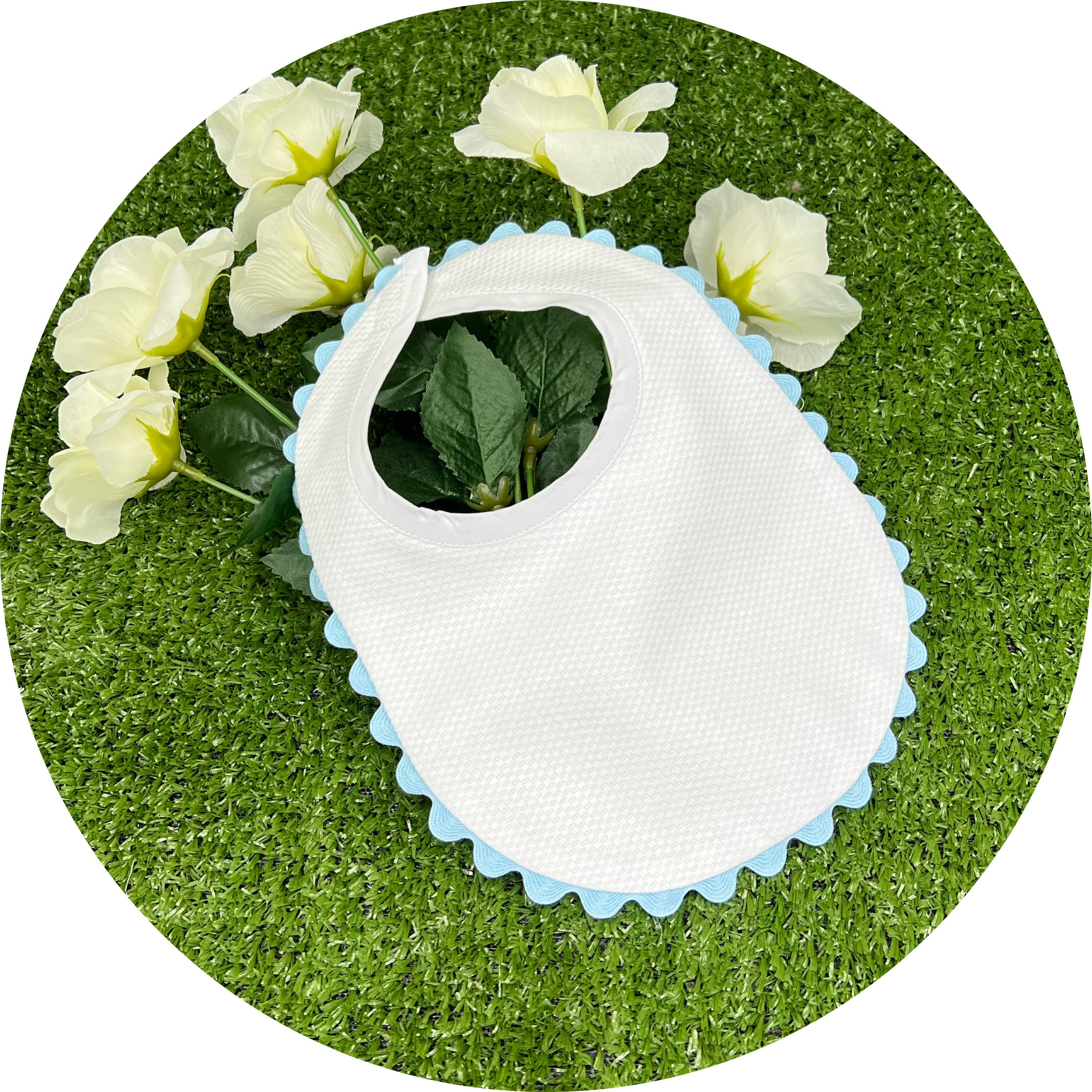 THE ROYALTY COLLECTION – Engroshandel Hagesmæk - Baby – Hvid bomuld Pique spædbarn hagesmæk5