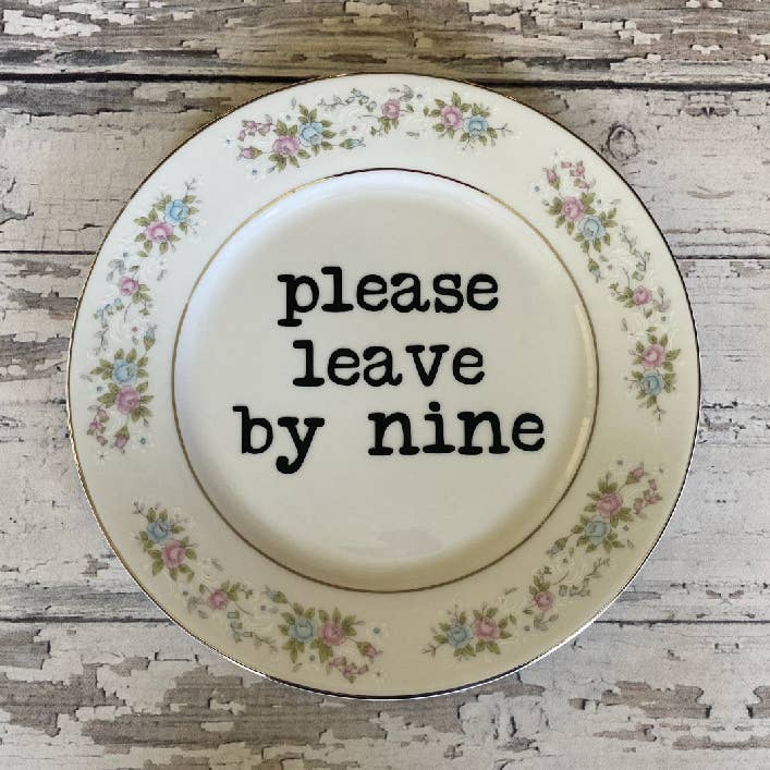 pretty little creeps - Vente Assiettes/plats/bols de décoration - Assiettes drôles recyclées, Leave By Nine, Sarcastic, Boutique de cadeaux0