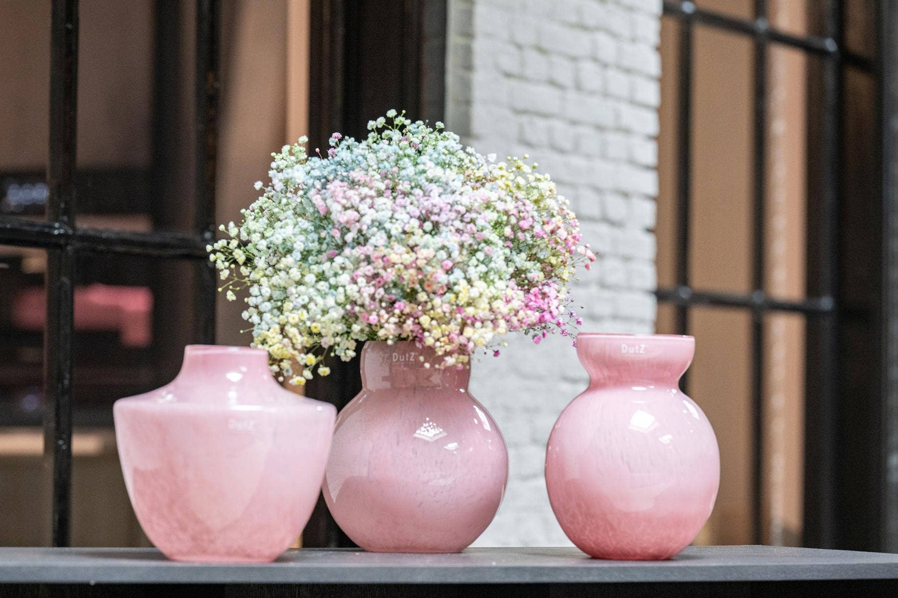 DutZ Collection @ Lowlands Design – wholesale Vase – Vase ZLATKO - Pink4
