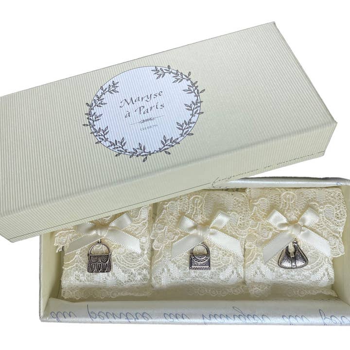 Maryse a paris - Vente Sachet parfumé - Folle de Sacs - Coffret de 3 sachets (Fleurs Blanches)1