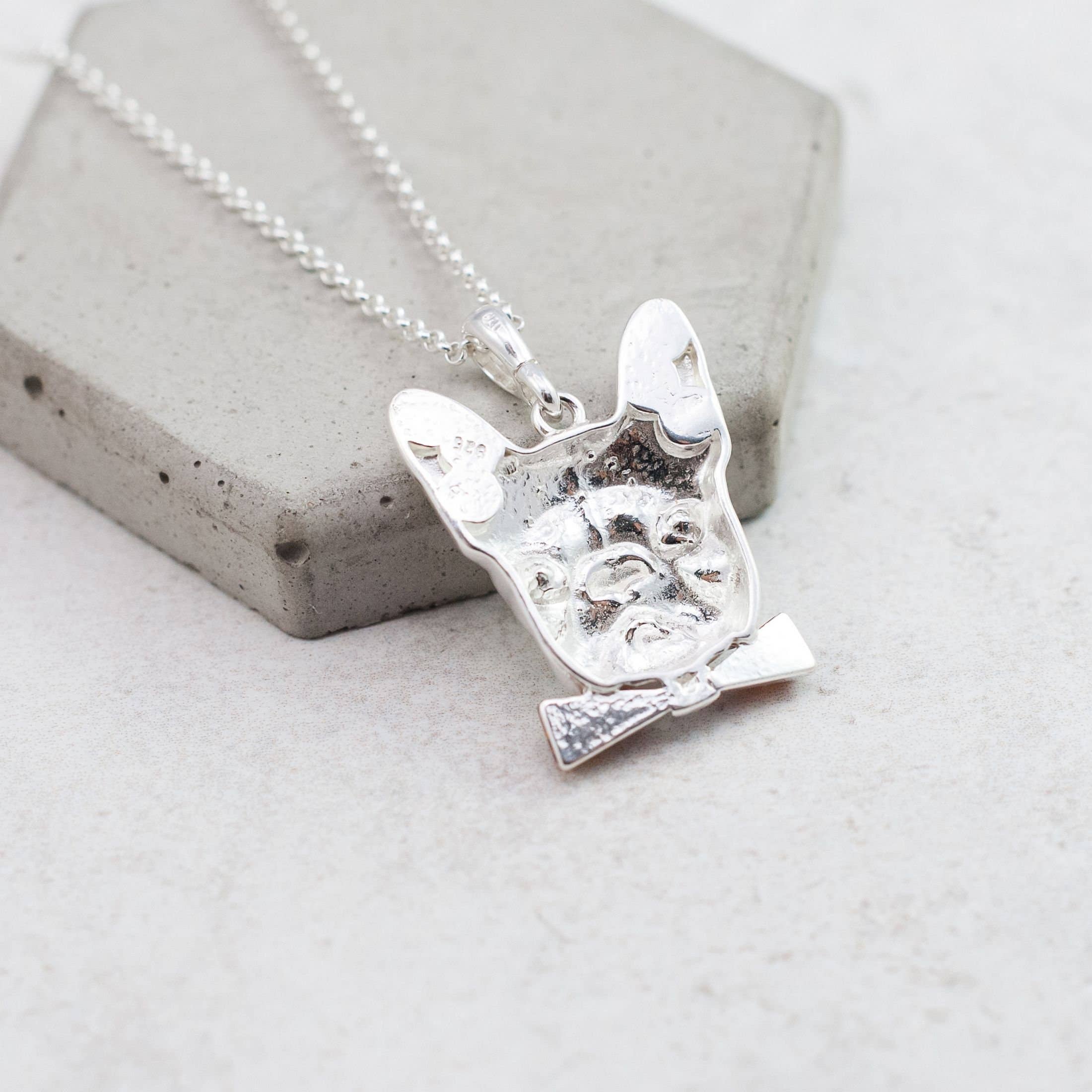 Marcin Waryszak – wholesale Pendant/charm necklace – Baltic Amber French Bulldog Pendant Necklace Silver Frenchie7