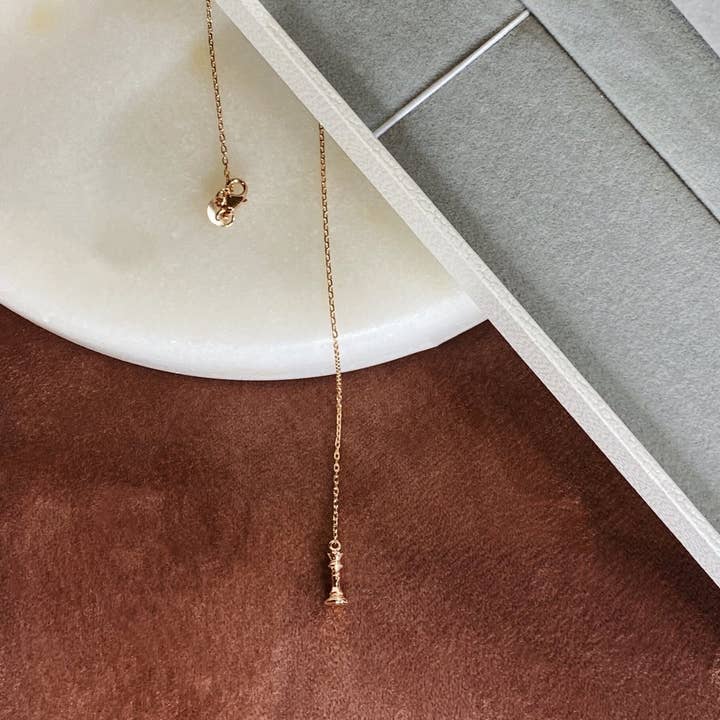 Simple Fine Chain Choker + Backdrop Queen - Rose Gold for wholesale by Bella Mayford